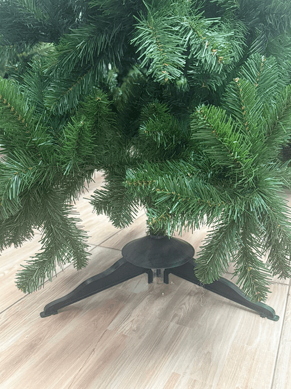 ÁRVORE NEW POP 1,5M 473 GALHOS